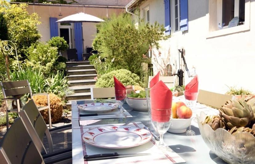 Gite Chez Madeleine Apartment Louhans Luaran gambar