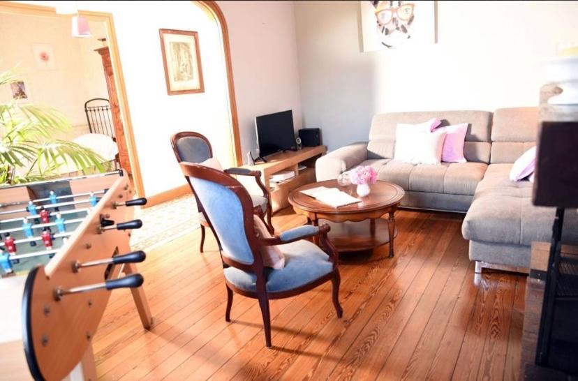 Gite Chez Madeleine Apartment Louhans Luaran gambar