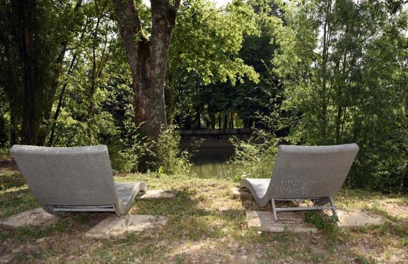 Gite Chez Madeleine Apartment Louhans Luaran gambar