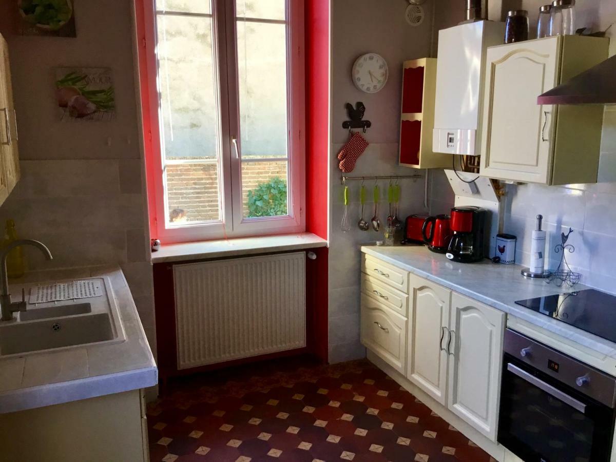Gite Chez Madeleine Apartment Louhans Luaran gambar