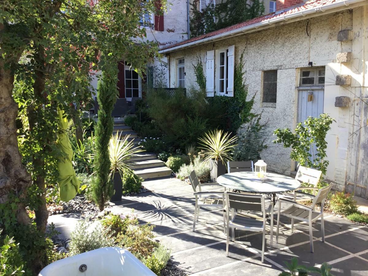 Gite Chez Madeleine Apartment Louhans Luaran gambar
